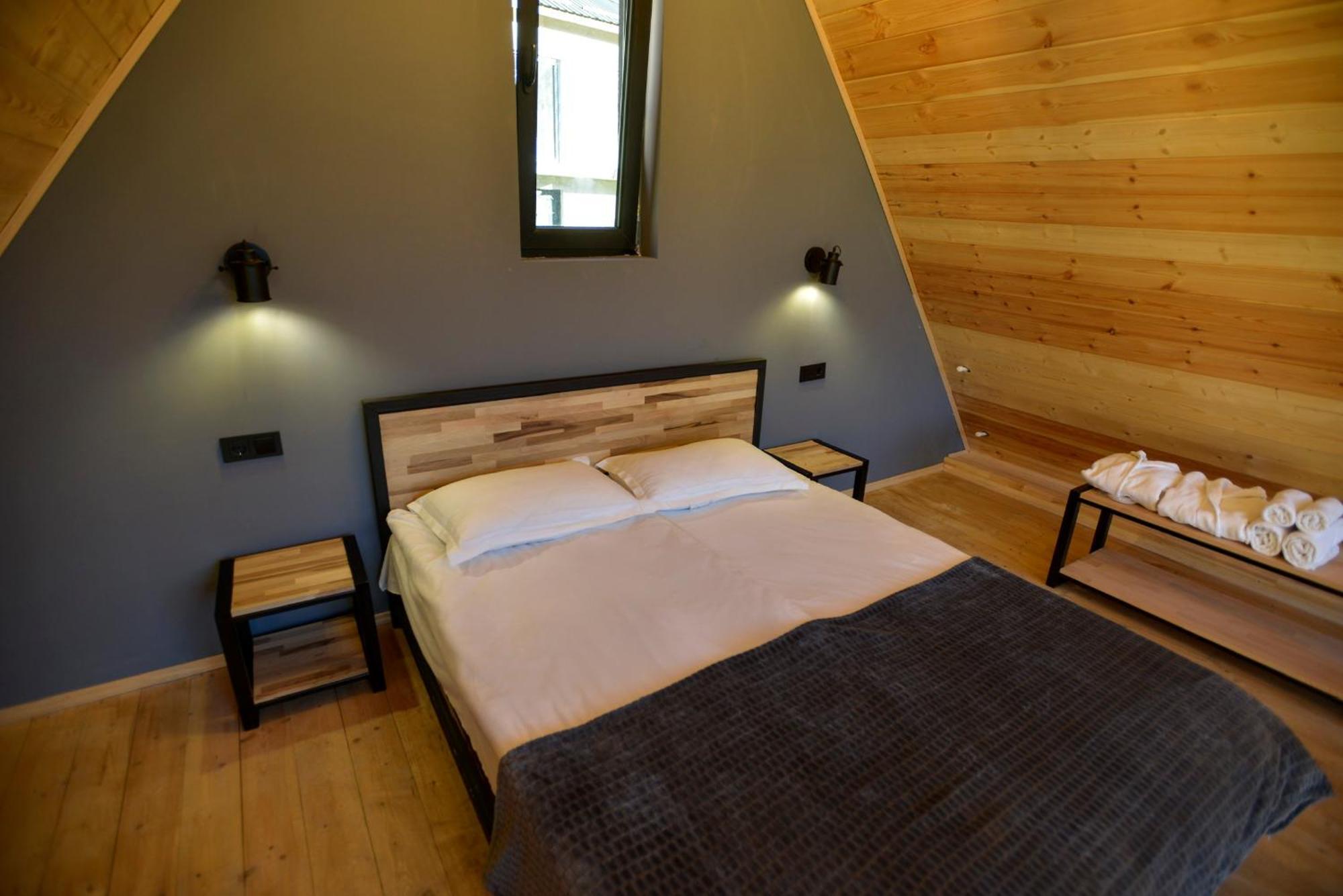 Kazbegi Story Villa Екстериор снимка