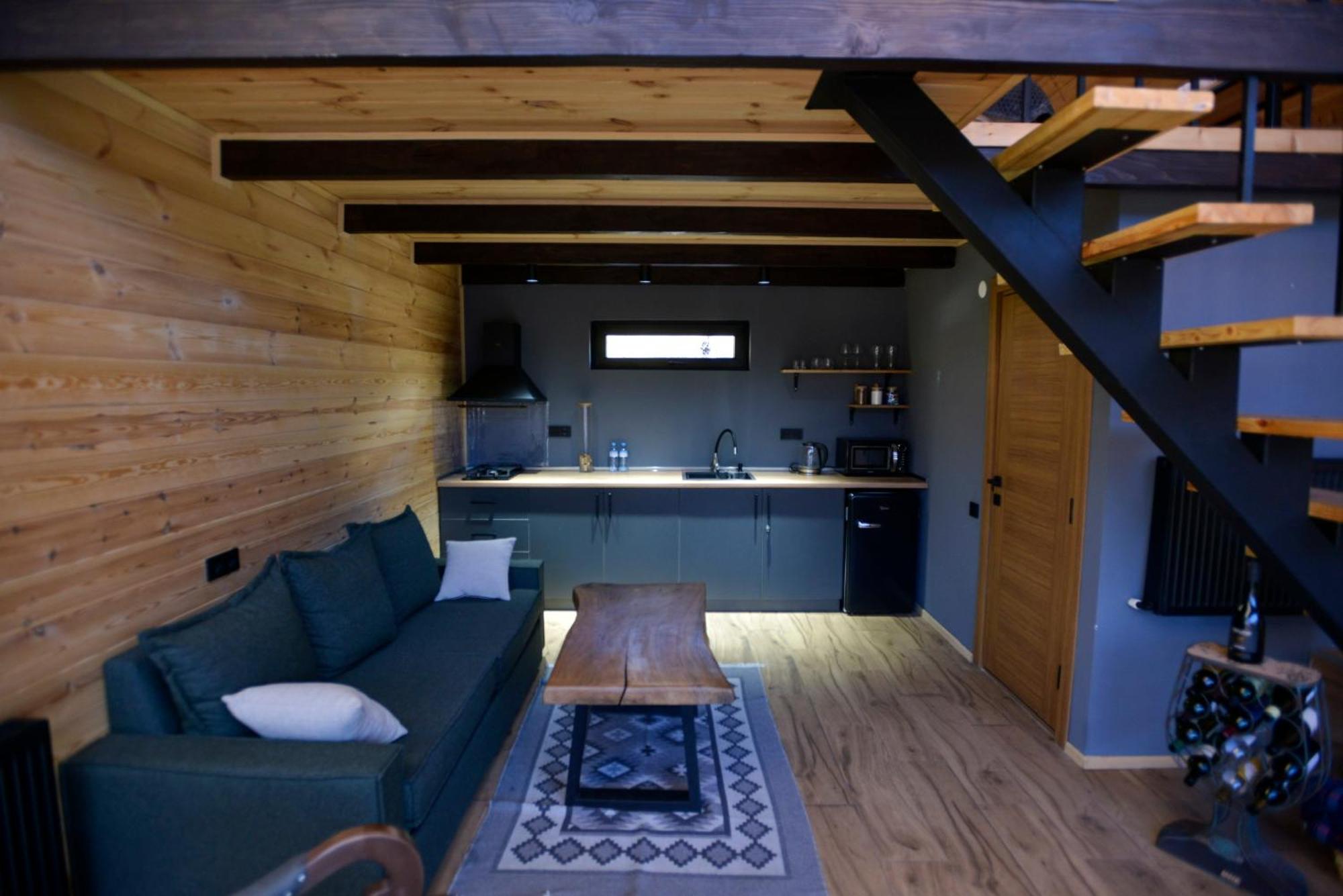 Kazbegi Story Villa Екстериор снимка
