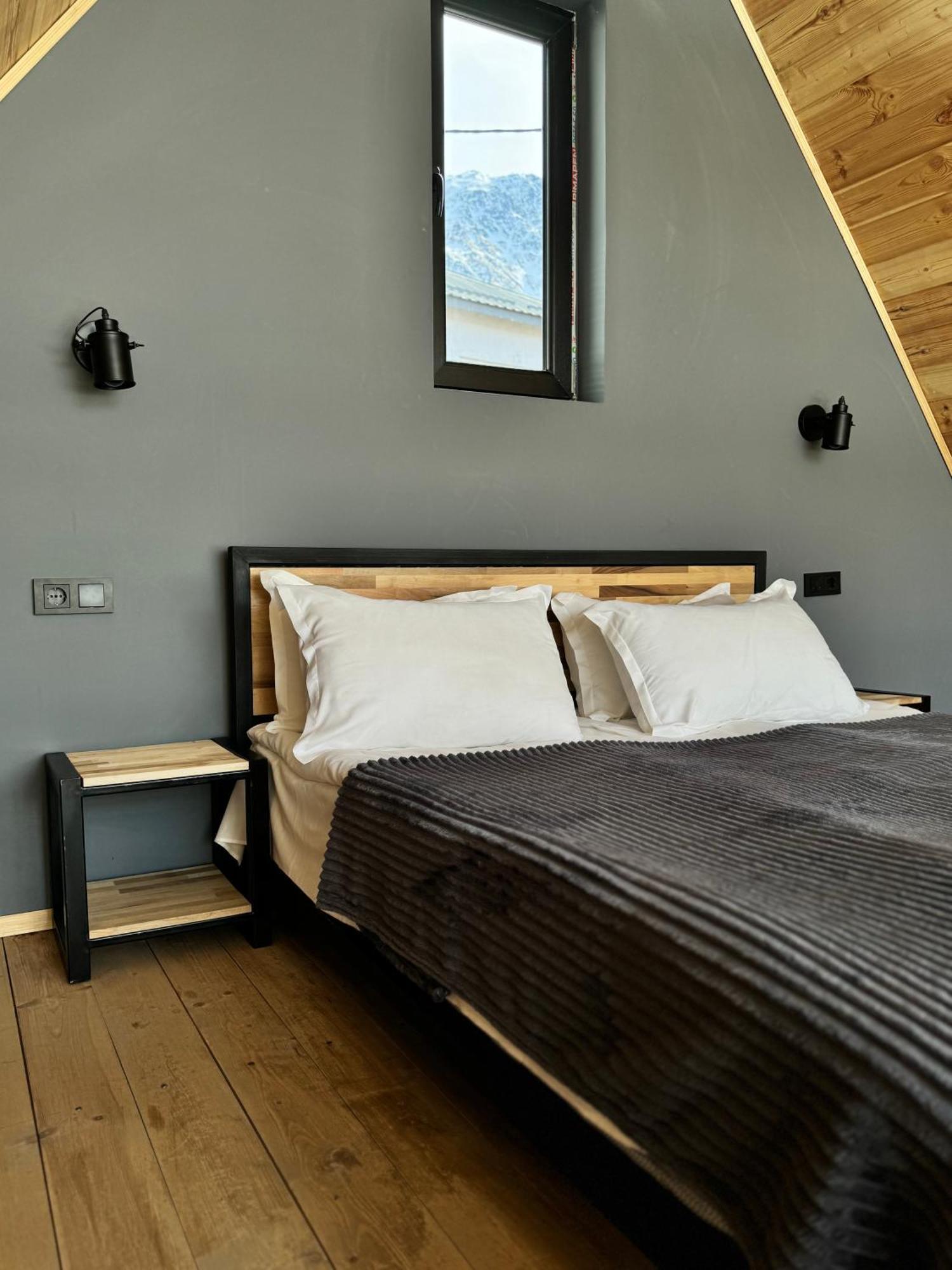 Kazbegi Story Villa Екстериор снимка